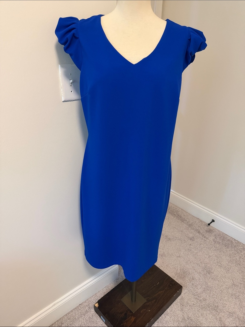 Enfocus Studio Royal Blue V-Neck Puff Sleeve Sheath Dress